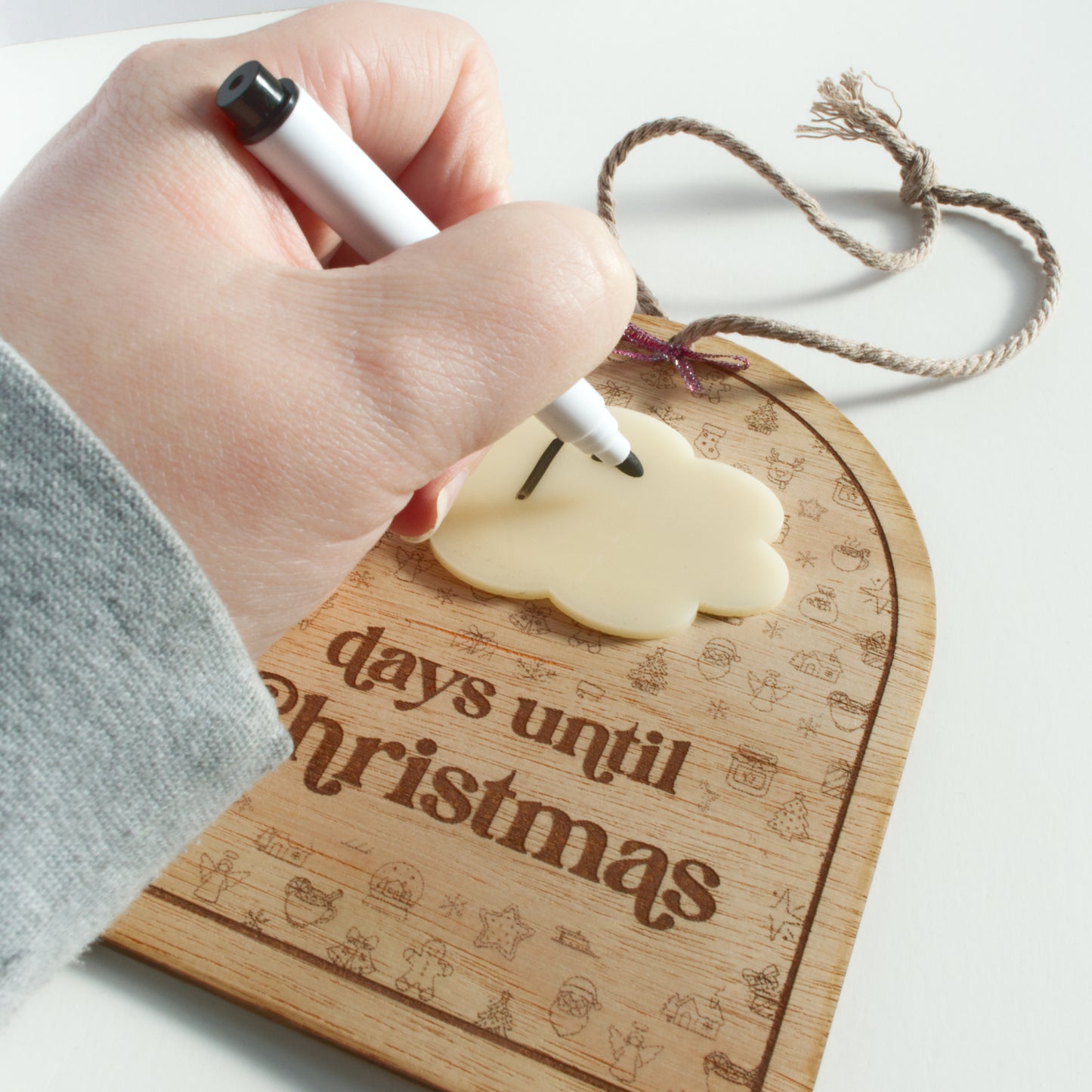 Christmas Collection - Countdown to Christmas - Days Until Christmas - Reusable Wooden and Acrylic Hanging Sign with Dry Wipe Pen